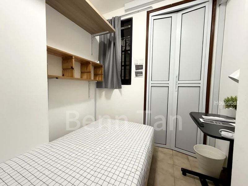 Dover Parkview, S$ 1,050 /mo, 150 sqft, Condos - Condominium