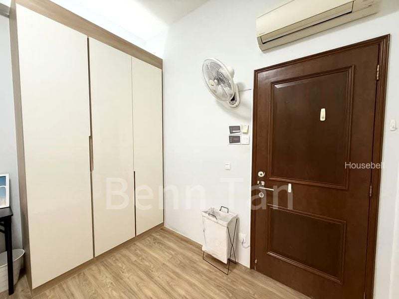 Dover Parkview, S$ 1,050 /mo, 150 sqft, Condos - Condominium