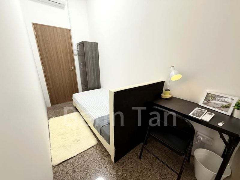 Dover Parkview, S$ 1,050 /mo, 150 sqft, Condos - Condominium