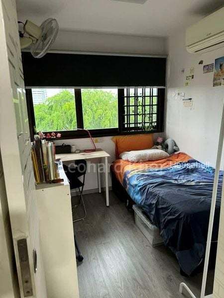 107 Jalan Bukit Merah(4)