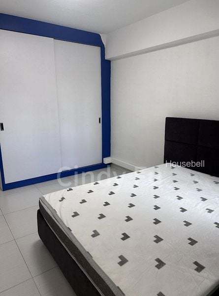 Master Room (HDB) for Rent in  51 Kent Road(3)