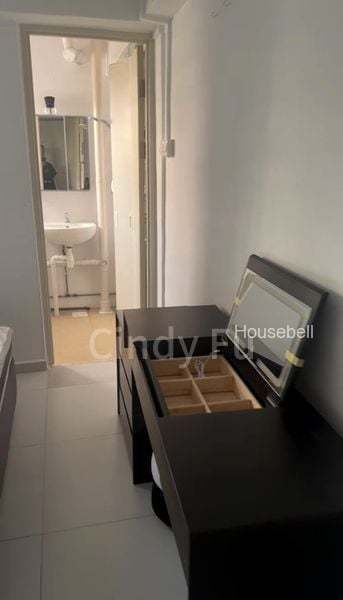 Master Room (HDB) for Rent in  51 Kent Road(5)
