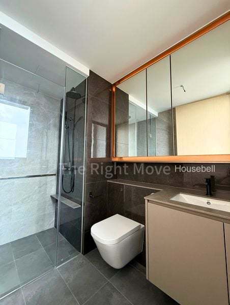 Pinetree Hill, S$ 6,000 /mo, 969 sqft, Condos - Condominium
