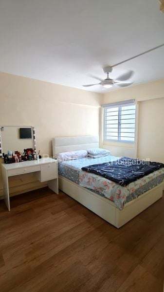 242 Hougang Street 22, S$ 3,200 /mo, 721 sqft, HDB - 1 Room