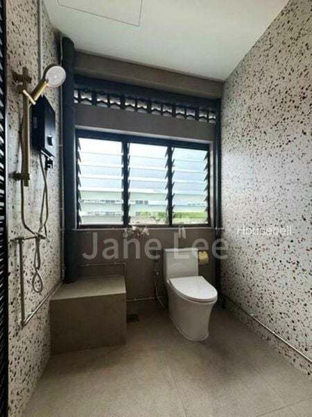 4 Bed Walk-up Apartment (Condo) for Sale in  319 Upper Paya Lebar Road, S$ 1,980,000, 1,250 sqft, 公寓 - Walk-up