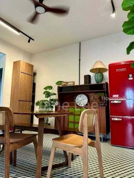 4 Bed Walk-up Apartment (Condo) for Sale in  319 Upper Paya Lebar Road, S$ 1,980,000, 1,250 sqft, 公寓 - Walk-up