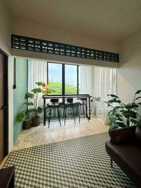 4 Bed Walk-up Apartment (Condo) for Sale in  319 Upper Paya Lebar Road, S$ 1,980,000, 1,250 sqft, 公寓 - Walk-up
