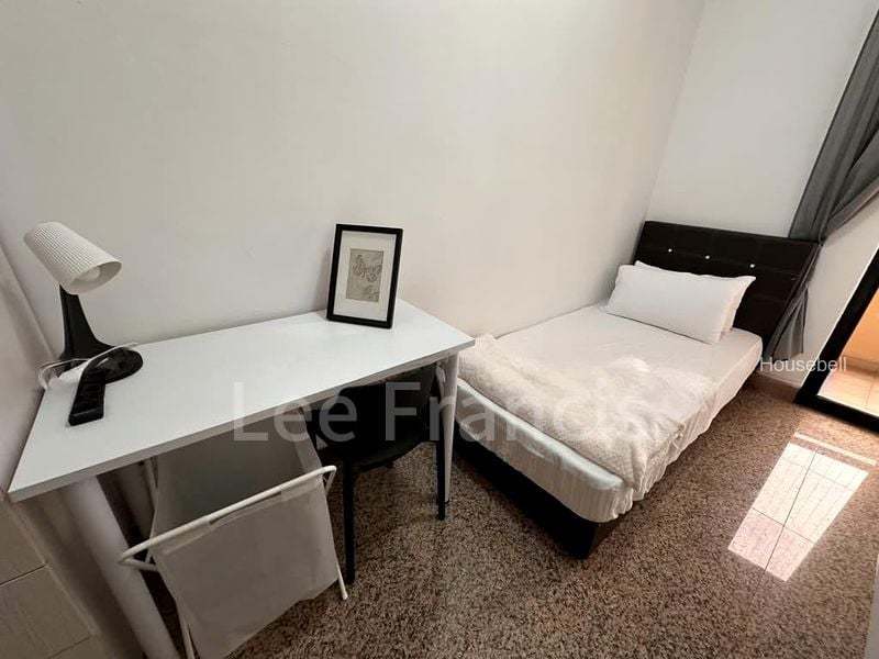 Dover Parkview, S$ 1,450 /月, 130 sqft, 公寓 - Condominium