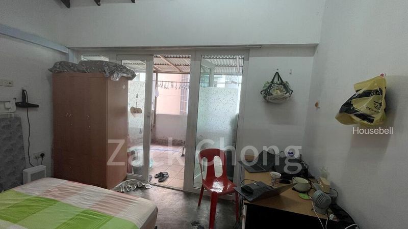 Walk-up for Room Rent: 783 Bukit Timah Road, Singapore 269760., S$ 1,999 /月, 300 sqft, 公寓 - Walk-up