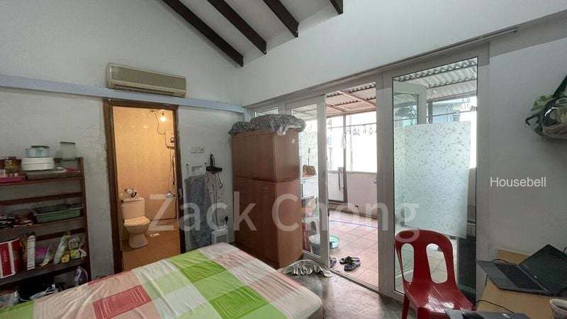 Walk-up for Room Rent: 783 Bukit Timah Road, Singapore 269760.(4)