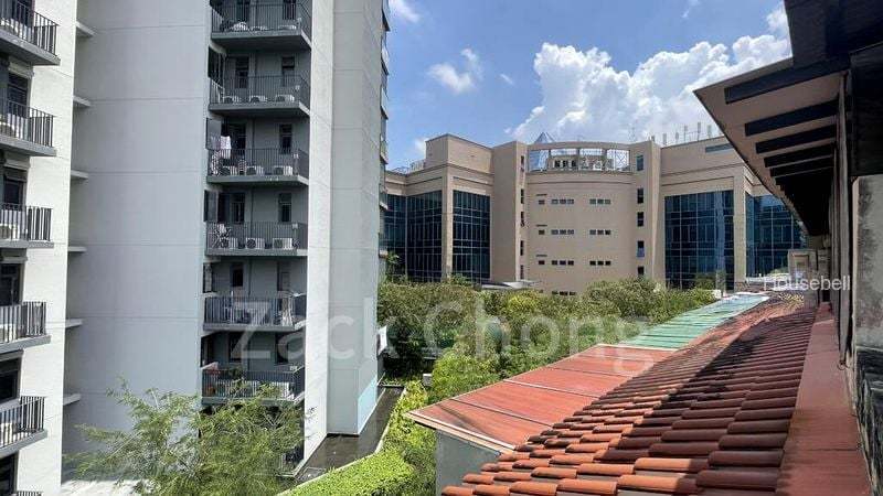 Walk-up for Room Rent: 783 Bukit Timah Road, Singapore 269760., S$ 1,999 /月, 300 sqft, 公寓 - Walk-up