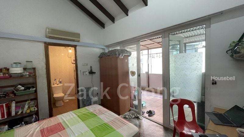 Walk-up for Room Rent: 783 Bukit Timah Road, Singapore 269760.(1)