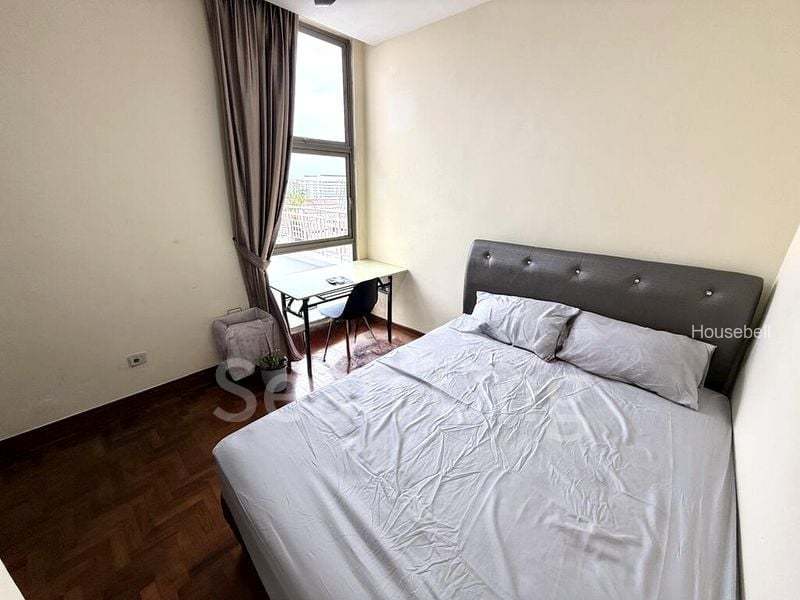 Parc Vista, S$ 1,350 /mo, 141 sqft, Condos - Condominium