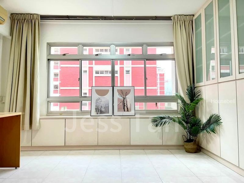 581 Pasir Ris Street 53, S$ 4,500 /mo, 1,593 sqft, HDB - Executive Apartment