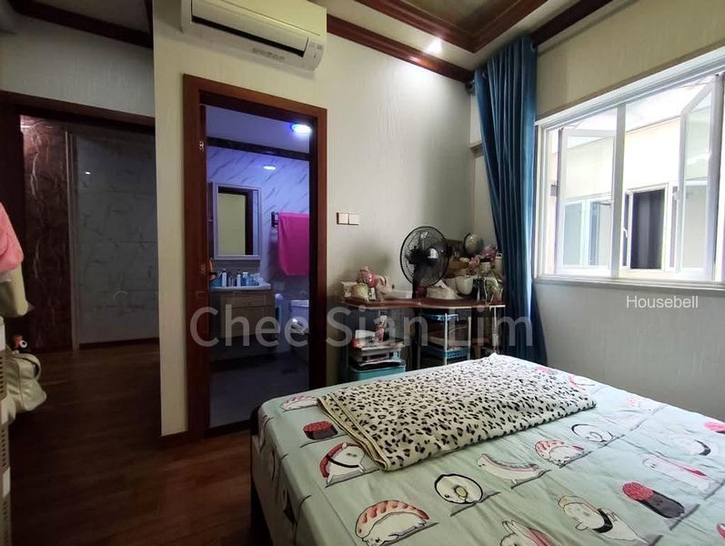 Woodgrove Estate, S$ 2,800,000, 1,938 sqft, 有地 - Terraced House