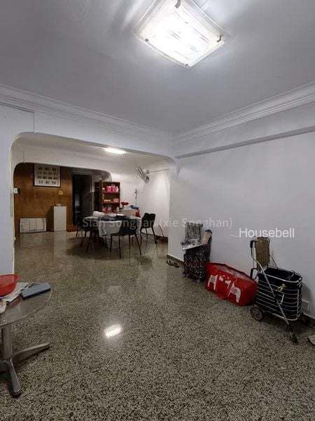 413 Commonwealth Avenue West, S$ 1,000 /mo, 200 sqft, HDB - 5 A