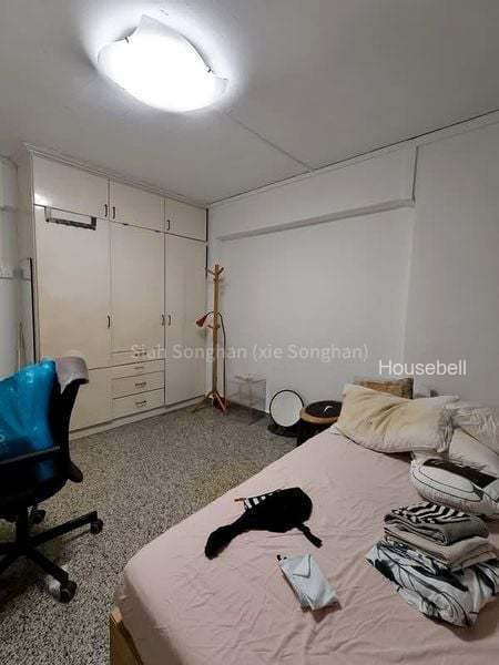 413 Commonwealth Avenue West, S$ 1,000 /mo, 200 sqft, HDB - 5 A