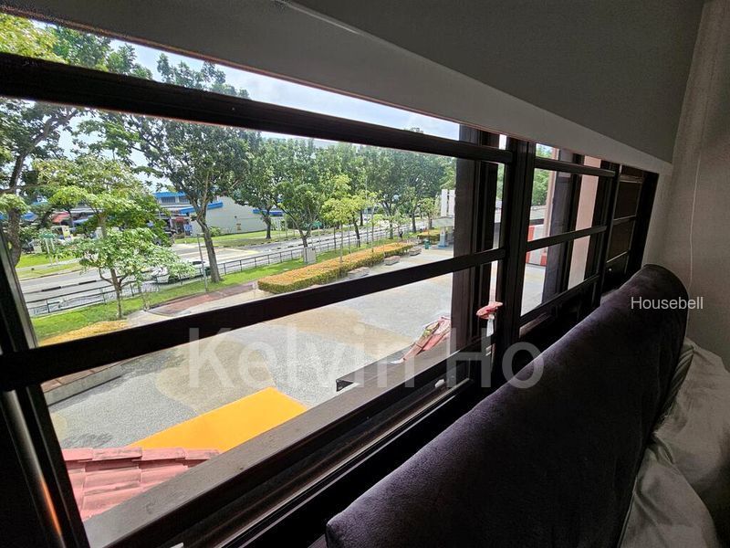 407 Ang Mo Kio Avenue 10, S$ 1,850 /mo, 135 sqft, HDB - 1 Room