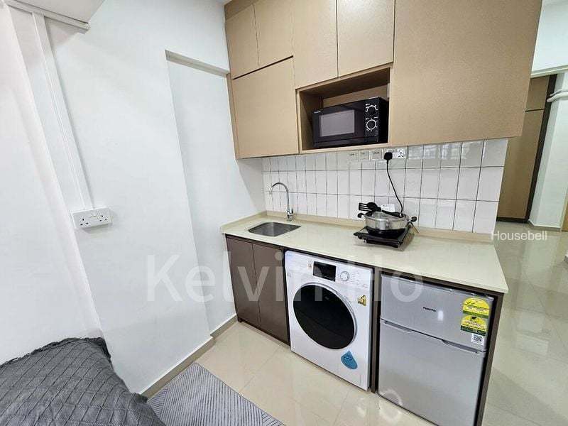 407 Ang Mo Kio Avenue 10, S$ 1,850 /mo, 135 sqft, HDB - 1 Room