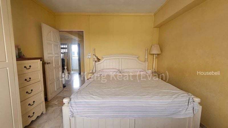 706 Jurong West Street 71, S$ 549,999, 1,194 sqft, 组屋 - 4 A