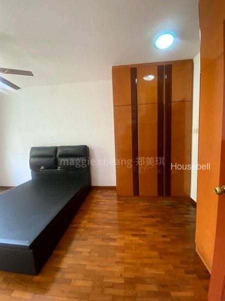 Yishun Emerald(6)