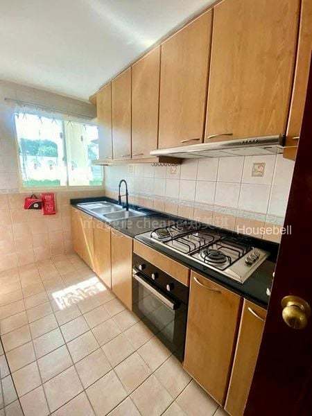 Yishun Emerald, S$ 3,700 /mo, 1,034 sqft, Condos - Condominium