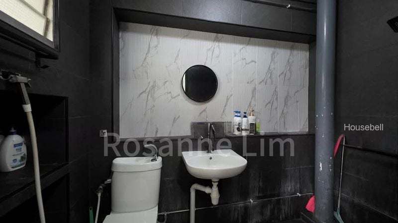 846 Jurong West Street 81, S$ 1,000 /mo, 100 sqft, HDB - 5 I