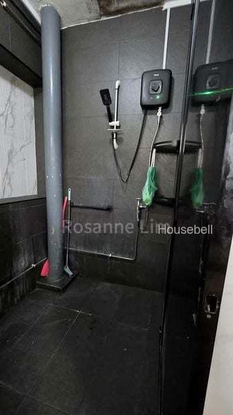 846 Jurong West Street 81, S$ 1,000 /mo, 100 sqft, HDB - 5 I