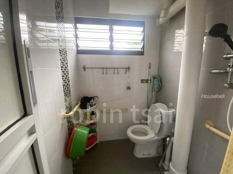 684D Woodlands Drive 73(1)