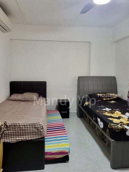 135 Simei Street 1, S$ 600 /mo, 150 sqft, HDB - 4 A