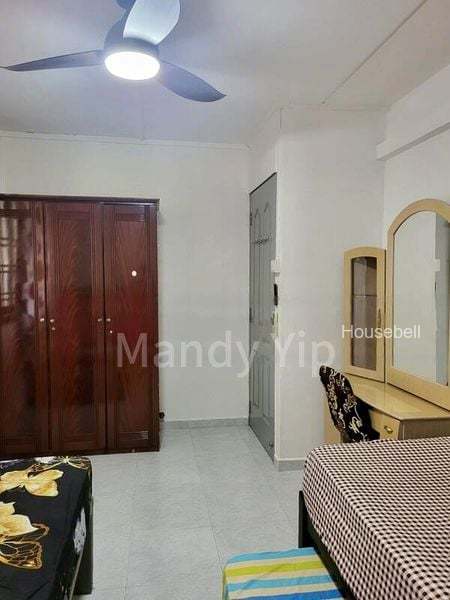 135 Simei Street 1, S$ 600 /mo, 150 sqft, HDB - 4 A