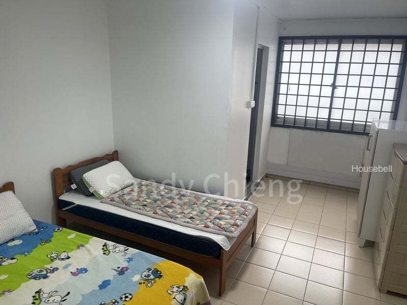 835 Jurong West Street 81(5)