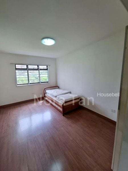 984D Buangkok Link, S$ 3,999 /mo, 1,184 sqft, HDB - 5 I