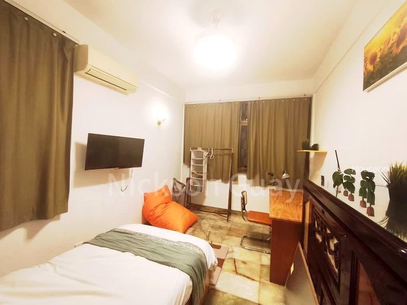 Bournemouth Road, S$ 2,100 /mo, 300 sqft, Landed - Bungalow House