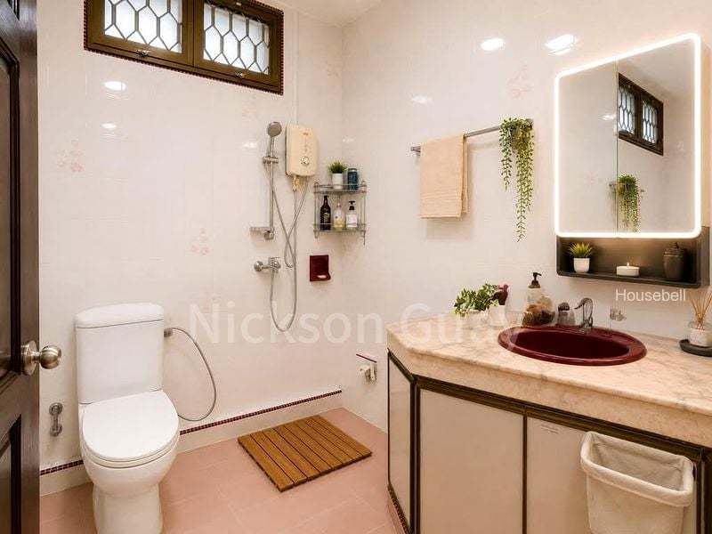 Bournemouth Road, S$ 2,100 /mo, 300 sqft, Landed - Bungalow House