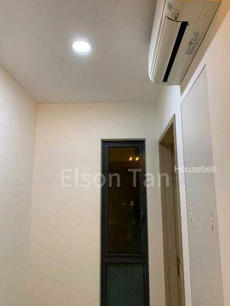 J Gateway, S$ 4,500 /mo, 678 sqft, Condos - Condominium