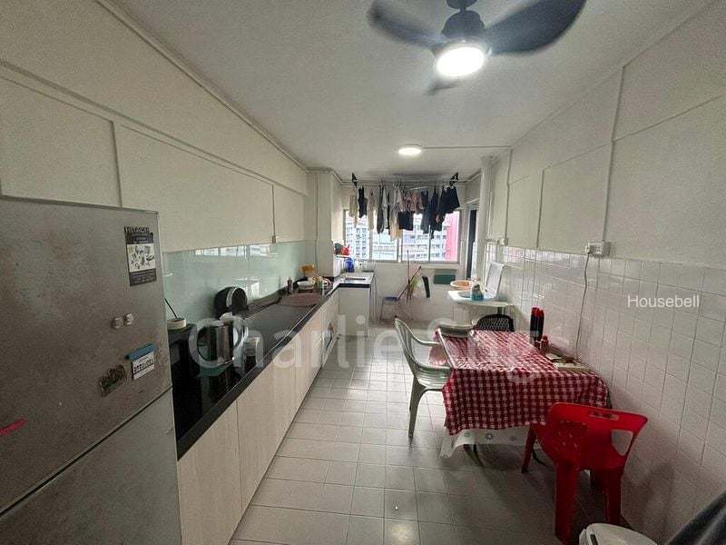 329 Clementi Avenue 2(3)