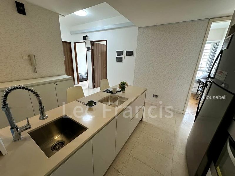 Condo for Room Rent: The Centris., S$ 1,600 /月, 100 sqft, 公寓 - Condominium