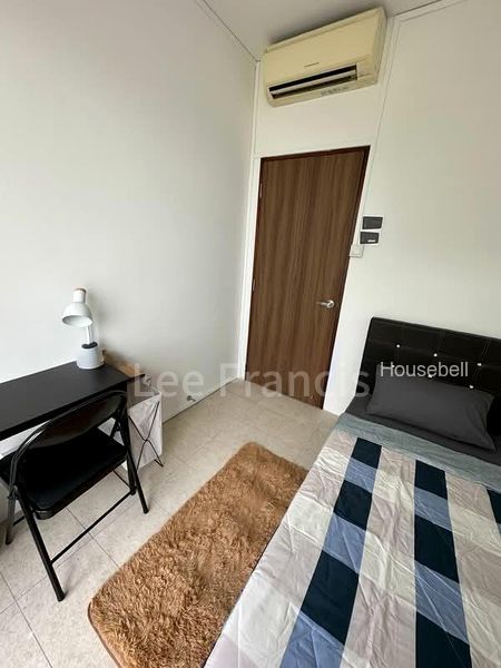 Condo for Room Rent: The Centris.(6)