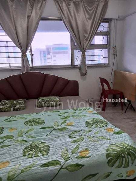 340 Jurong East Avenue 1