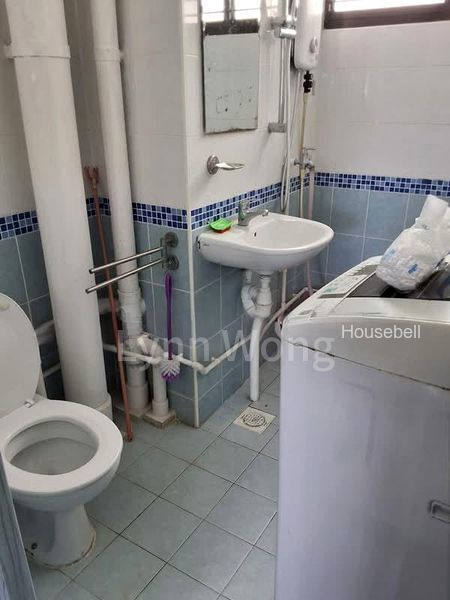 340 Jurong East Avenue 1, S$ 600 /月, 120 sqft, 组屋 - 4 A