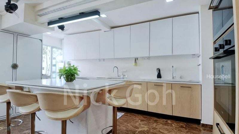 664 Yishun Avenue 4, S$ 1,338,000, 1,948 sqft, HDB - Executive Apartment