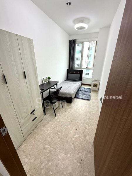 The Floravale, S$ 1,300 /mo, 80 sqft, Condos - Executive Condominium