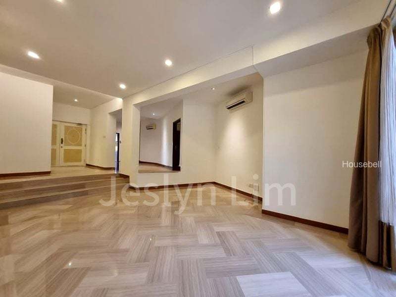 Orange Regency(6)