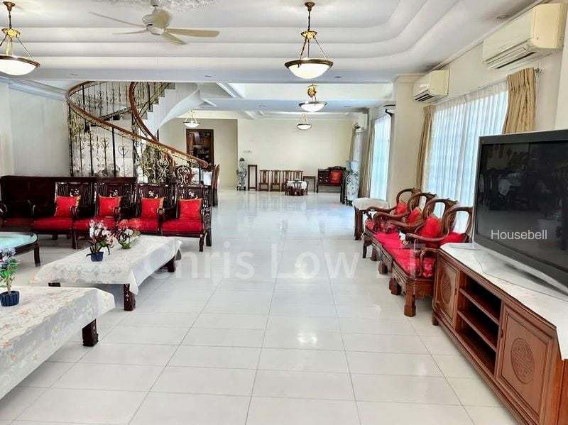 5 Bed Semi-Detached House (Landed) for Sale in  Mugliston Road(3)