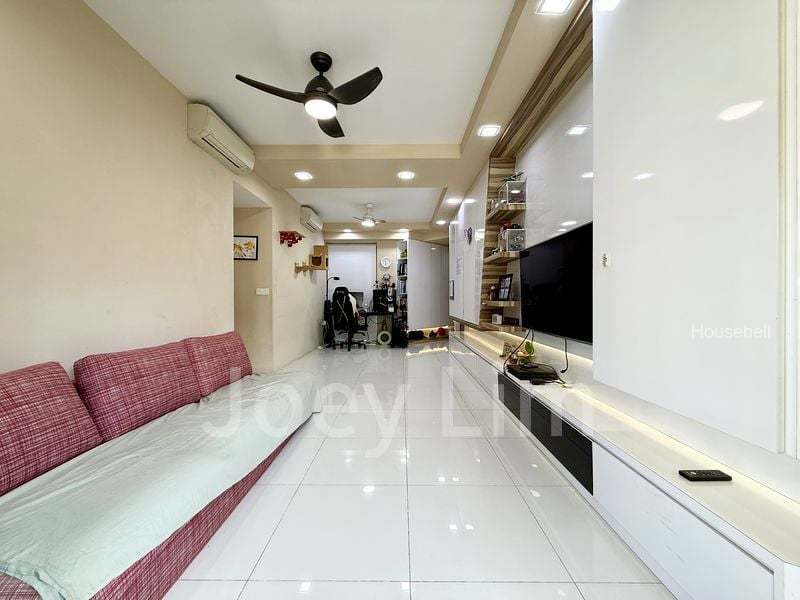 3 Bed Executive Condo for Sale in  The Topiary, S$ 1,690,000, 1,087 sqft, 公寓 - Excutive Condominium