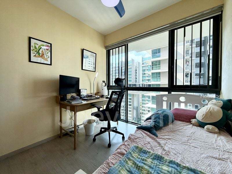 3 Bed Executive Condo for Sale in  The Topiary, S$ 1,690,000, 1,087 sqft, 公寓 - Excutive Condominium