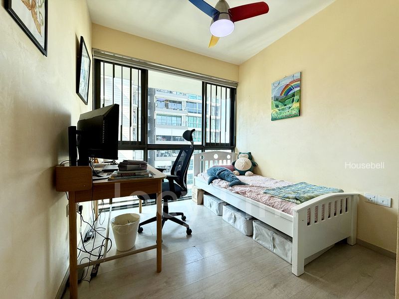 3 Bed Executive Condo for Sale in  The Topiary, S$ 1,690,000, 1,087 sqft, 公寓 - Excutive Condominium