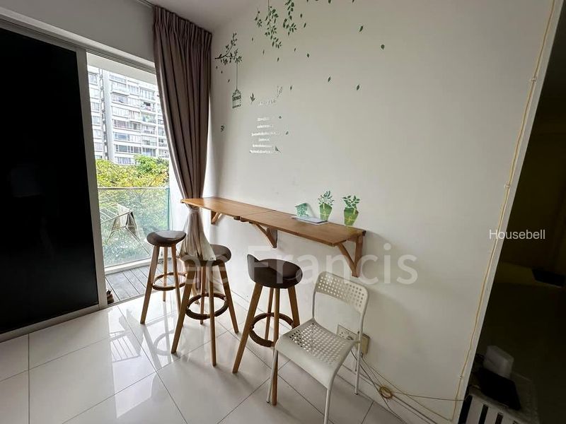 The Centris, S$ 1,650 /mo, 120 sqft, Condos - Condominium