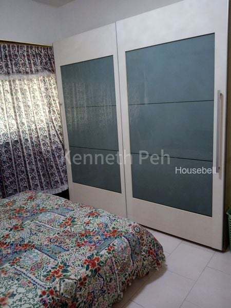 228 Simei Street 4, S$ 900 /月, 200 sqft, 组屋 - 1 Room